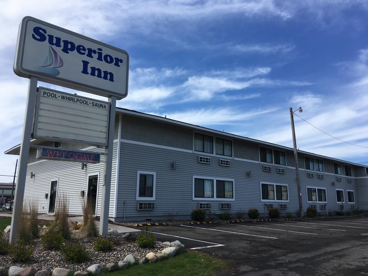 Superior Inn Exteriér fotografie